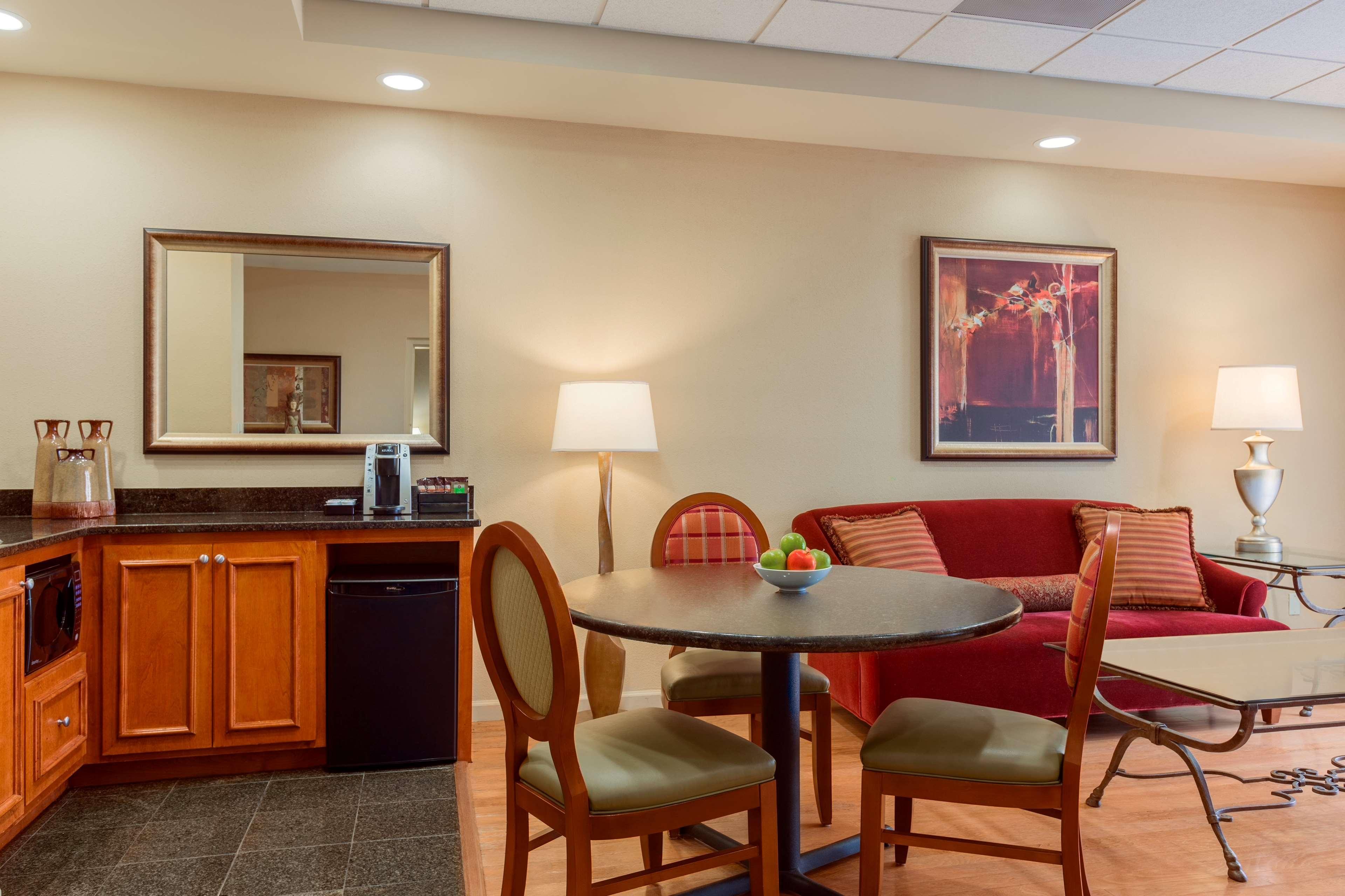 Embassy Suites By Hilton Columbia Greystone Eksteriør bilde