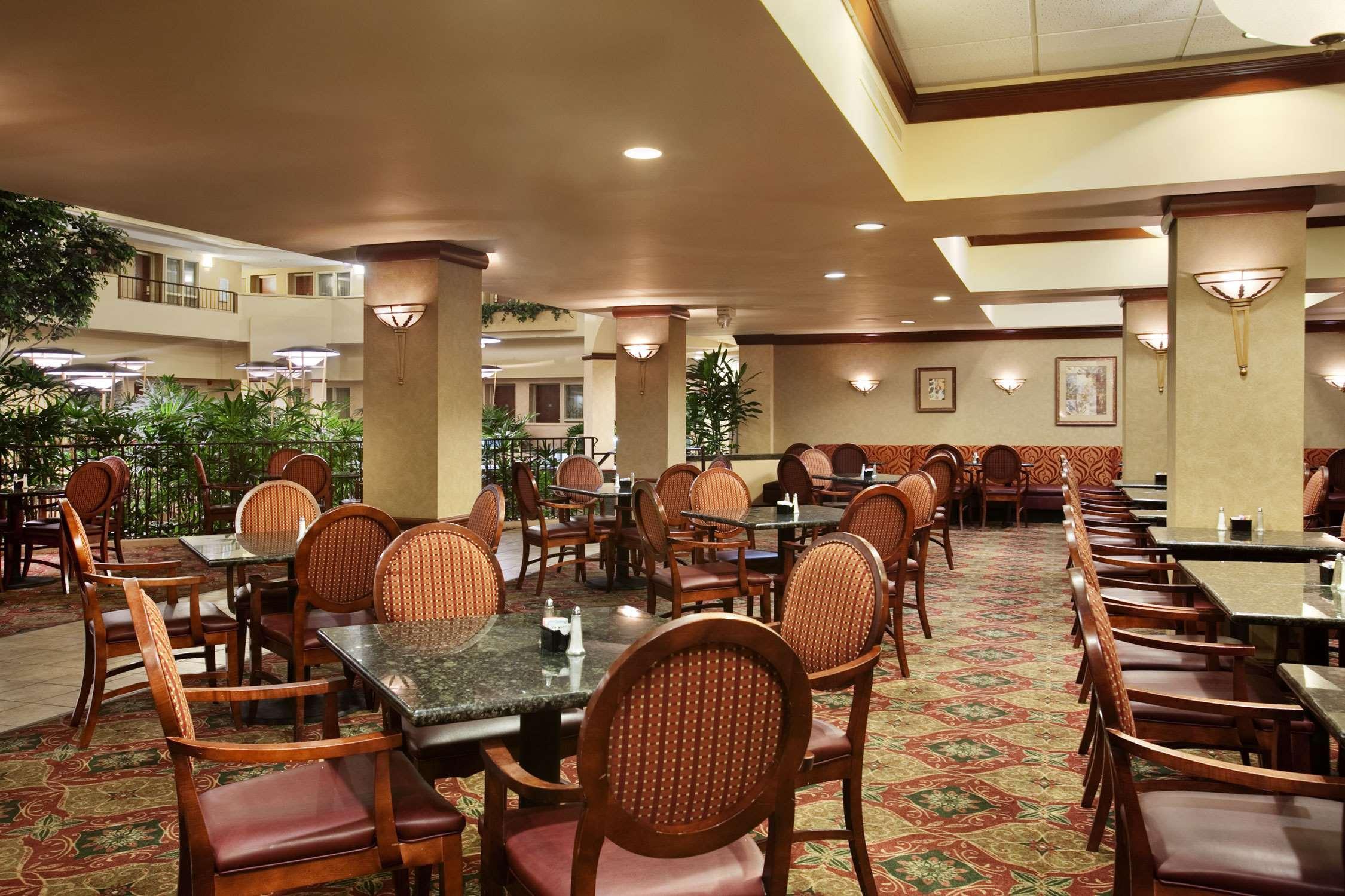Embassy Suites By Hilton Columbia Greystone Eksteriør bilde