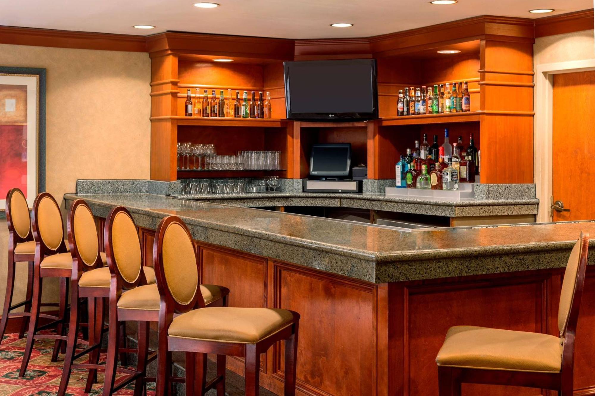 Embassy Suites By Hilton Columbia Greystone Eksteriør bilde